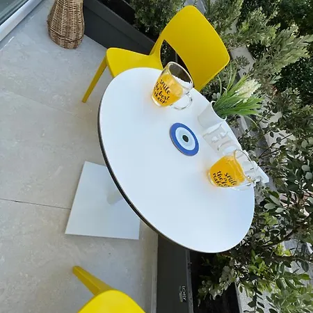 Vela 2 Sarandë